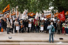 lambeth-council-workers-stike-for-a-living-wage